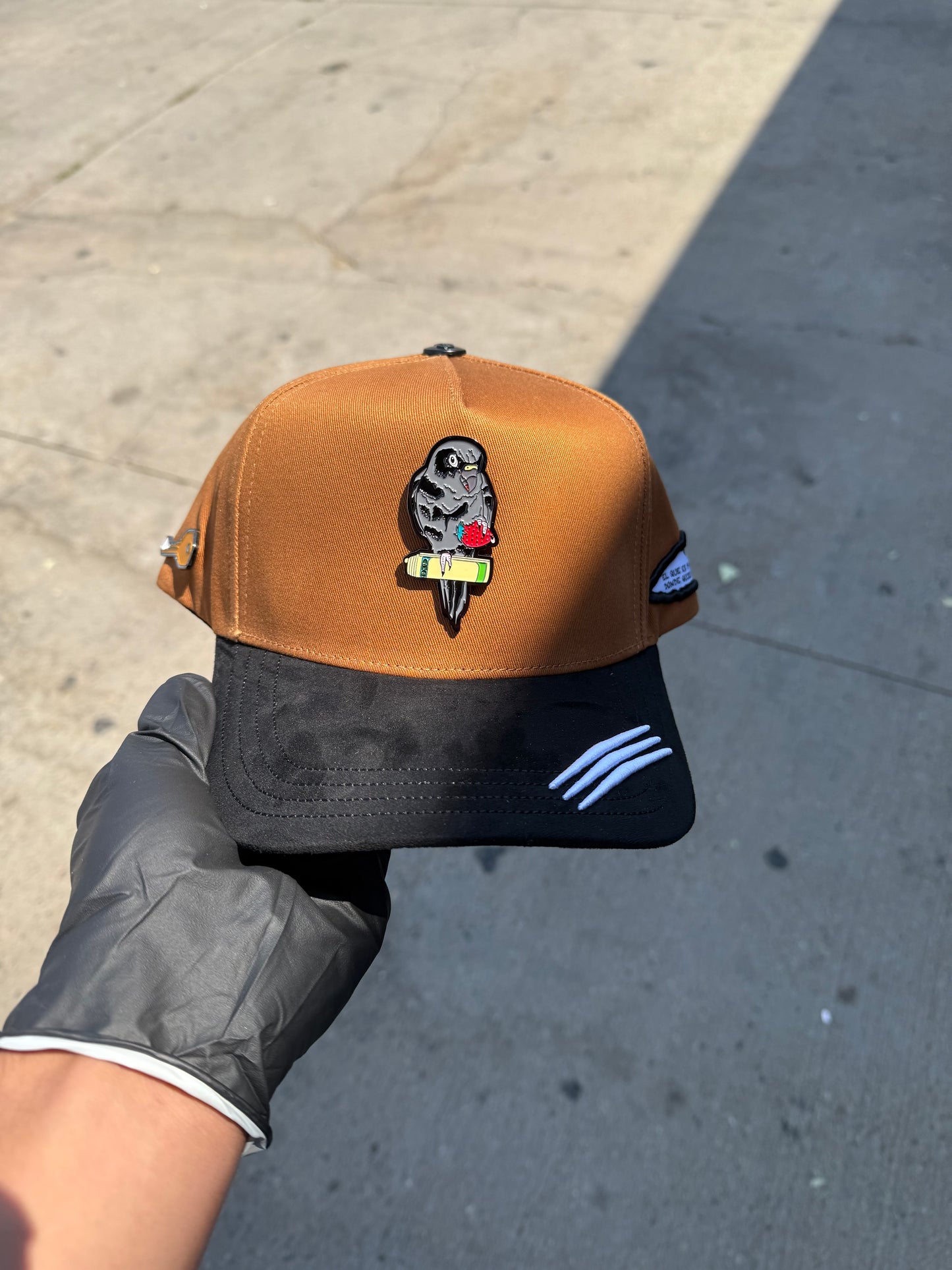 El perico 🦜 Beige bolsa secreta