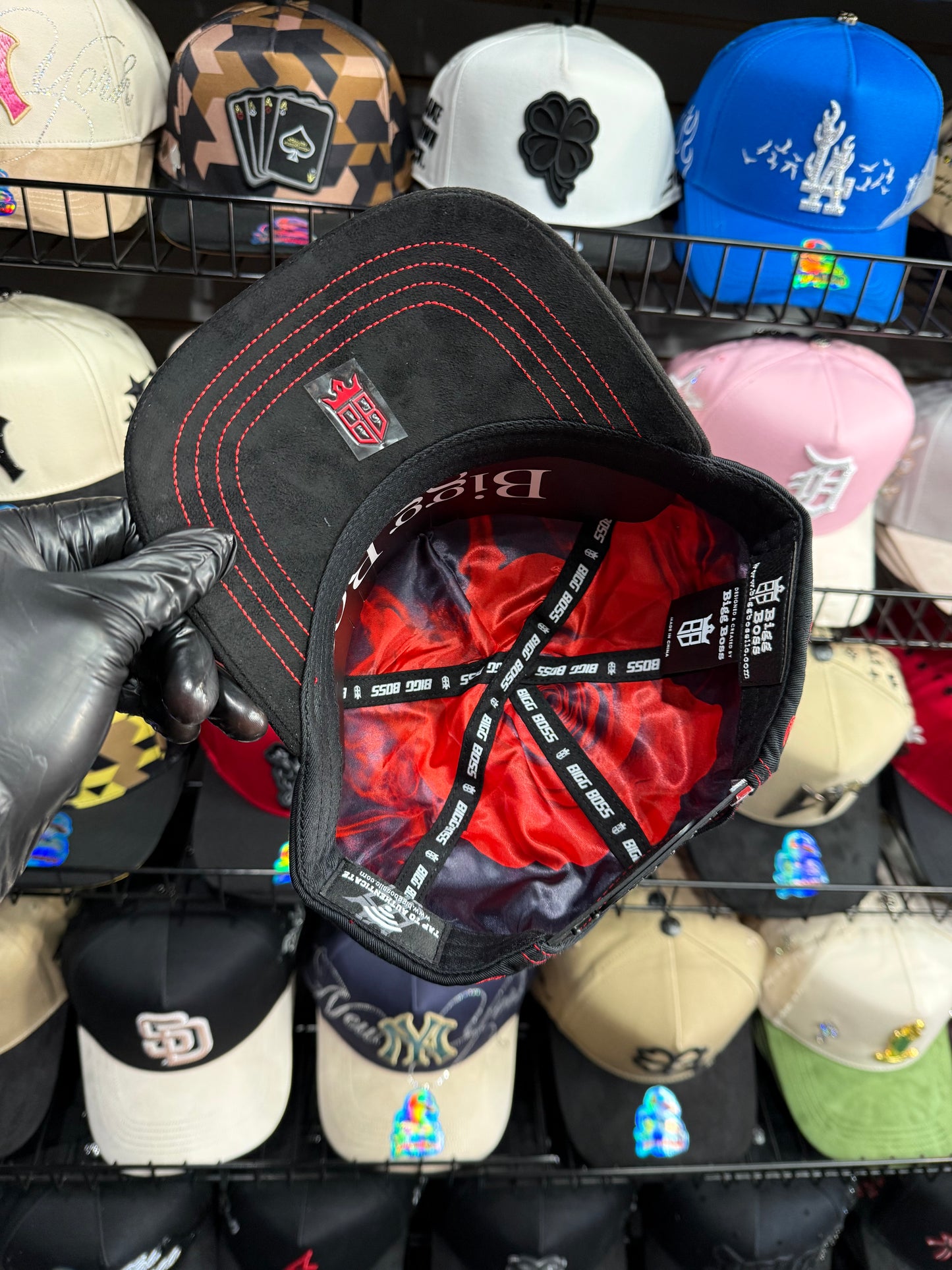 BB Black-red Cap