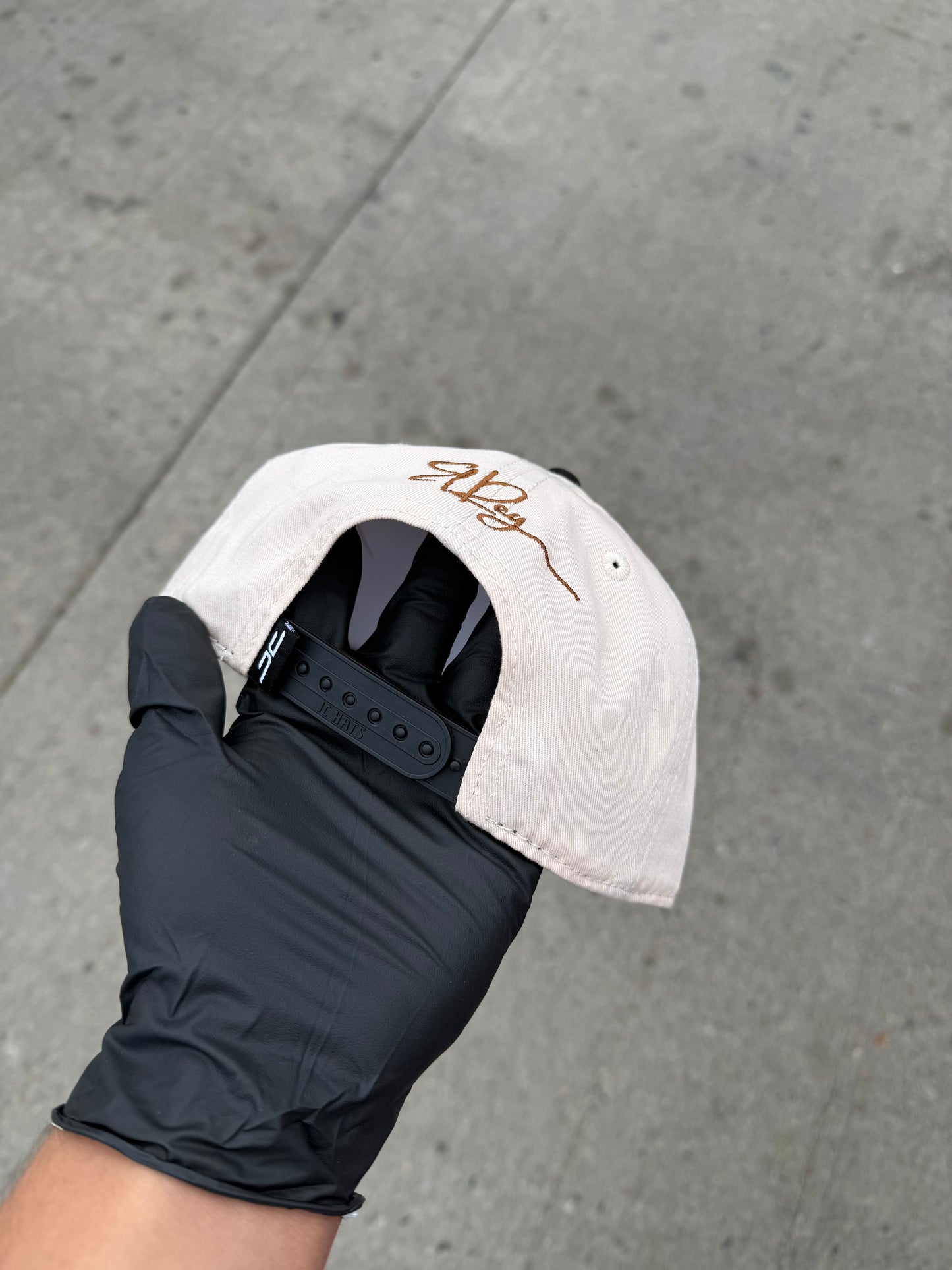 El Rey 👑 JC Hats