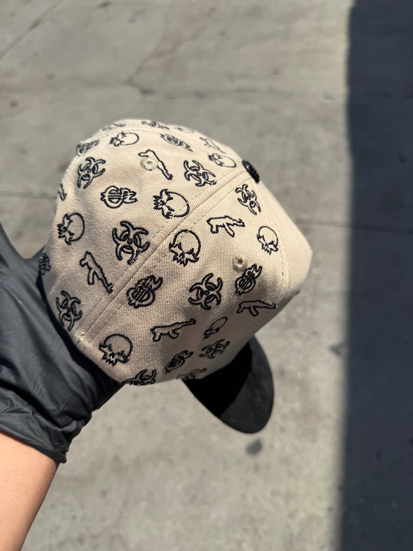 Ántrax Chava Hats x Morro Hats beije