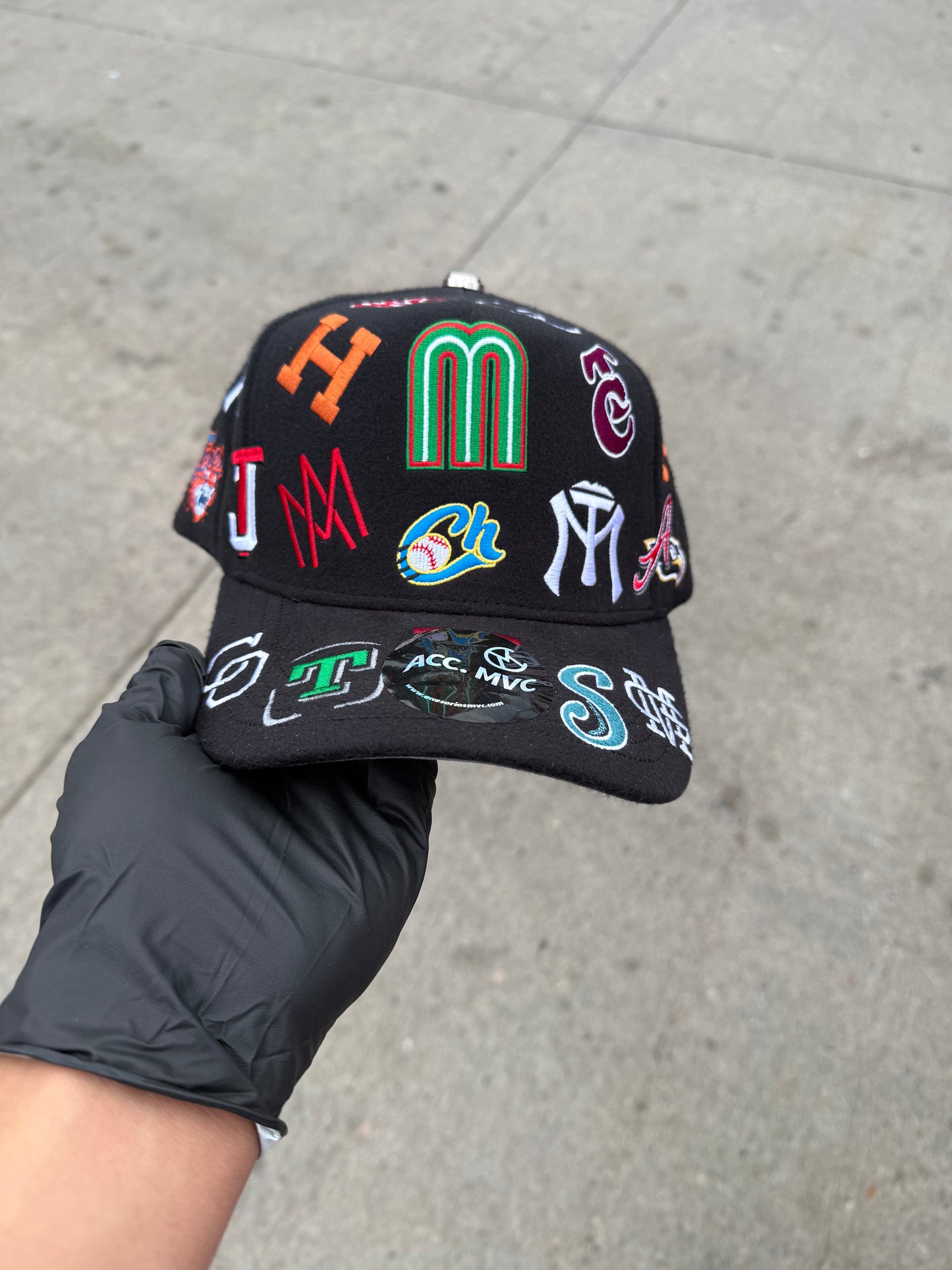 Liga Mexicana Black Cap