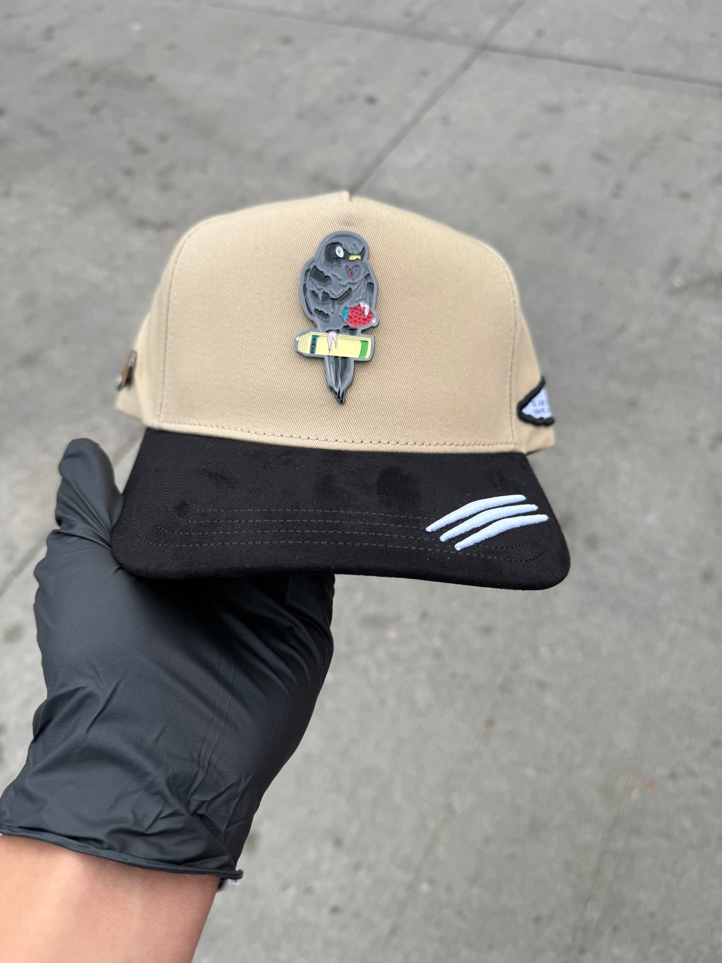 El Perico 🦜 Beige Con bolsa secreta