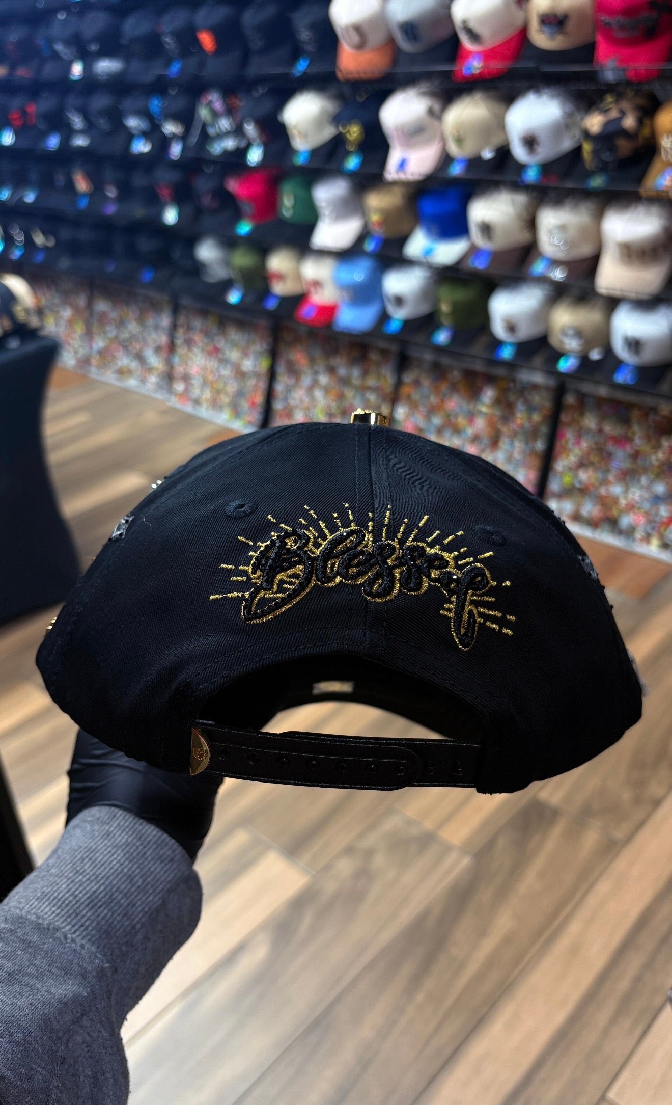 Virgen Black Cap