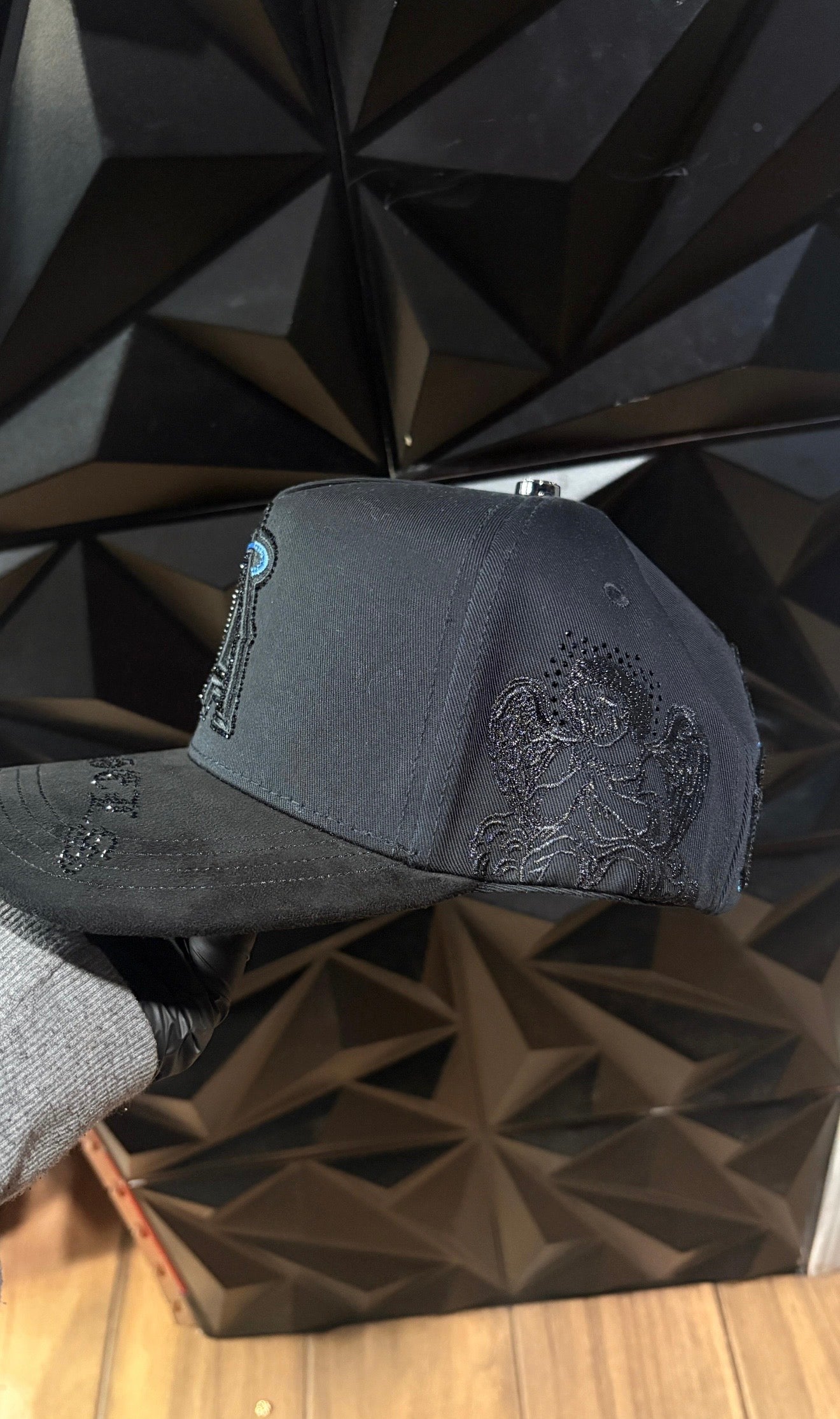Angles Cap