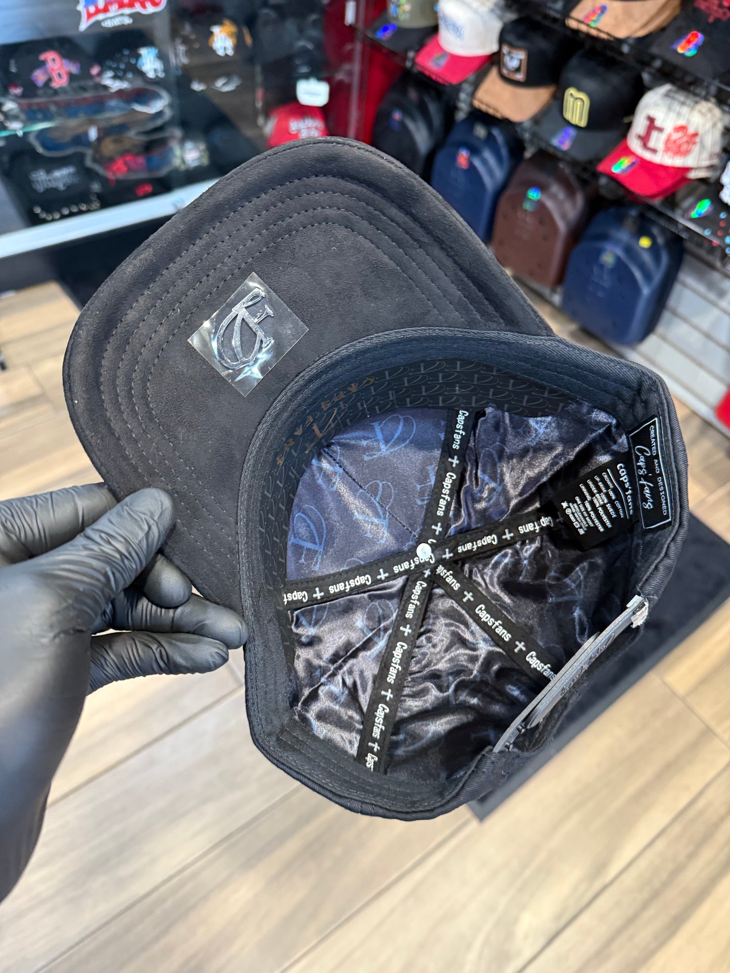 3 Cruces Total Black