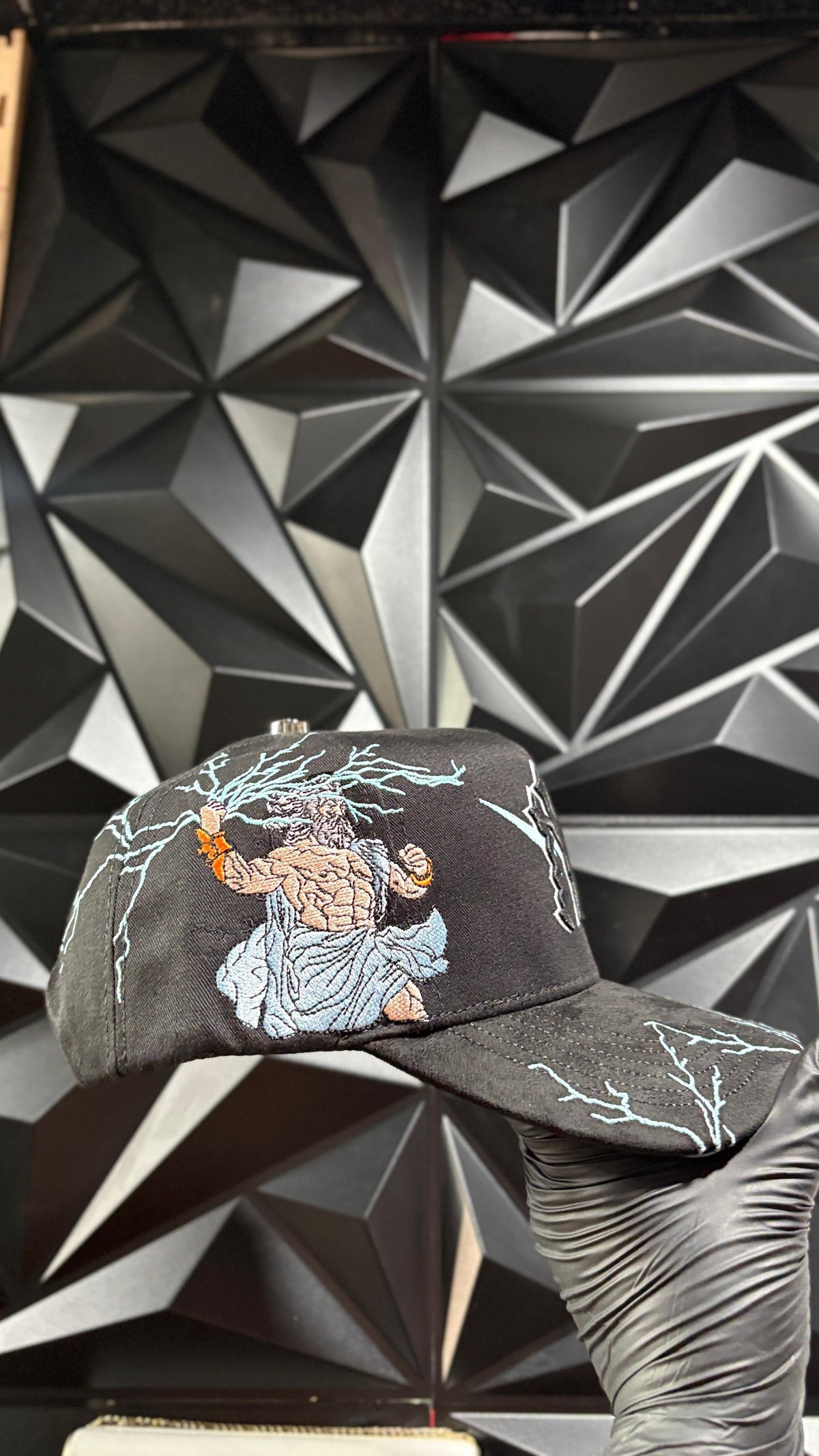 Zeus cap 🧢