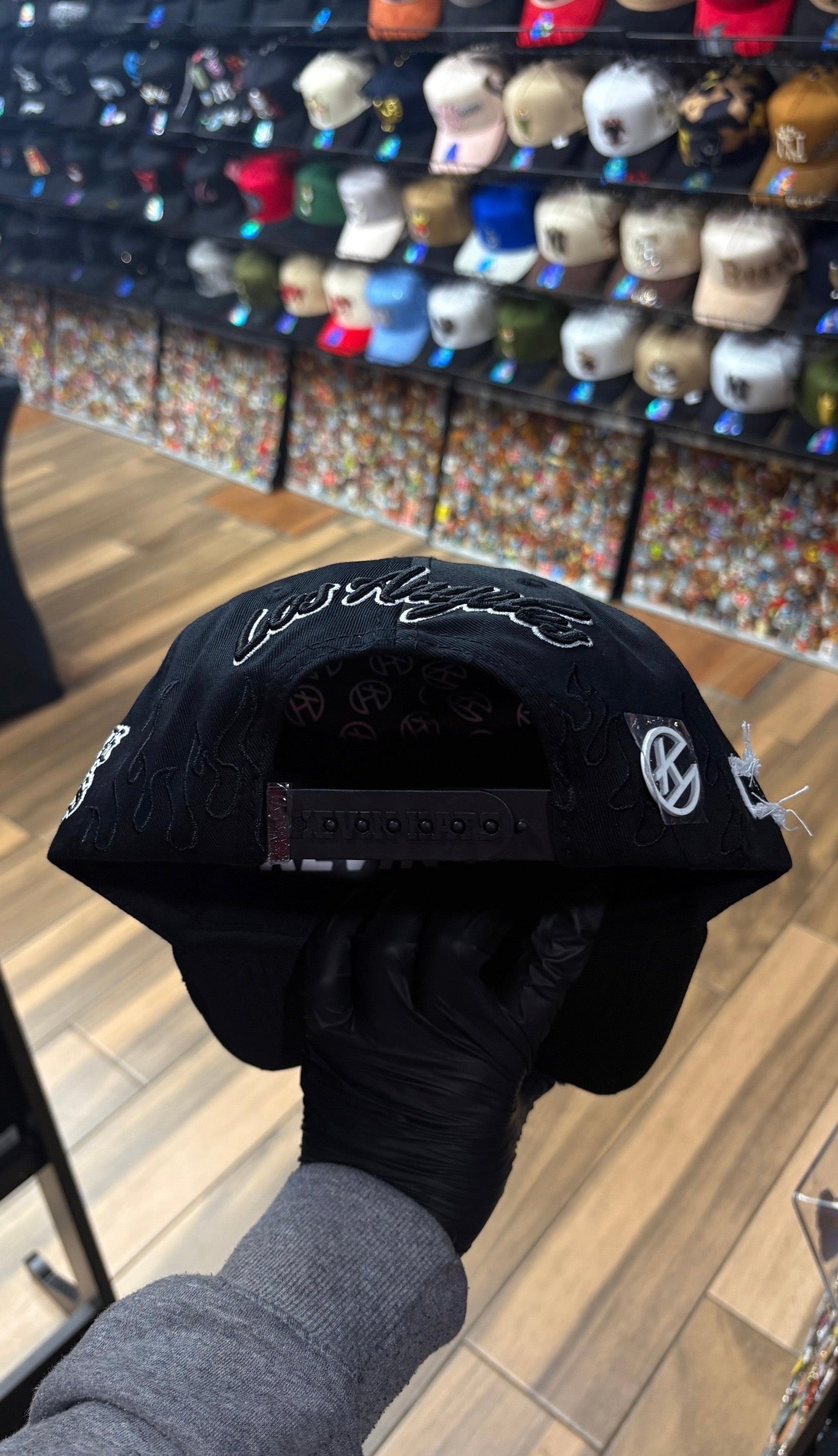 LA Black White Cap