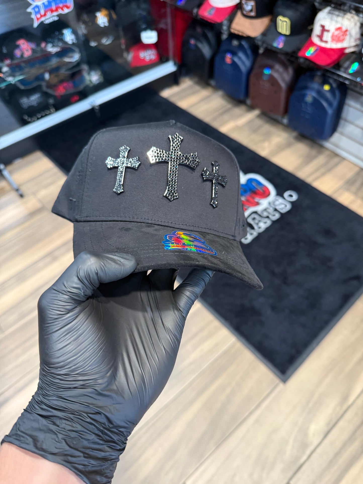 3 Cruces Total Black