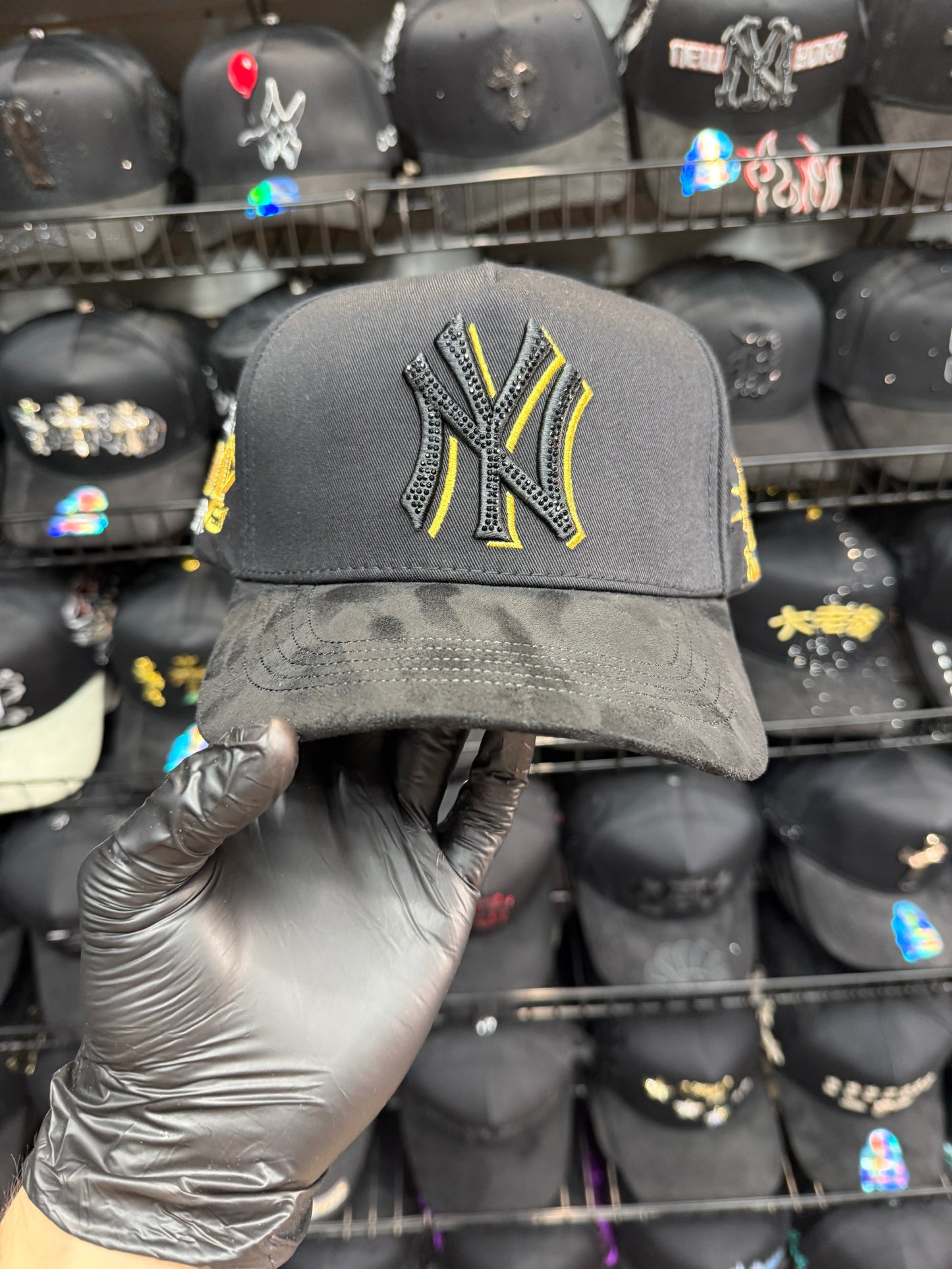 NY yellow Cap