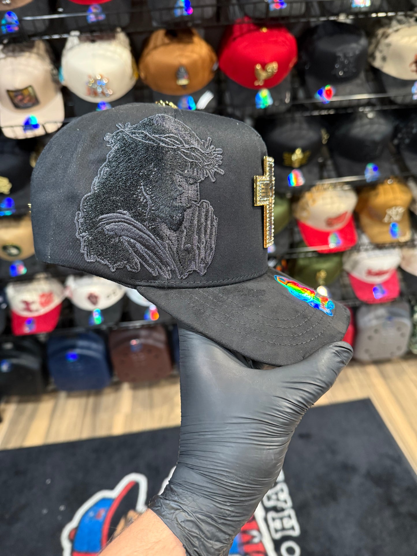 Dios por delante gold