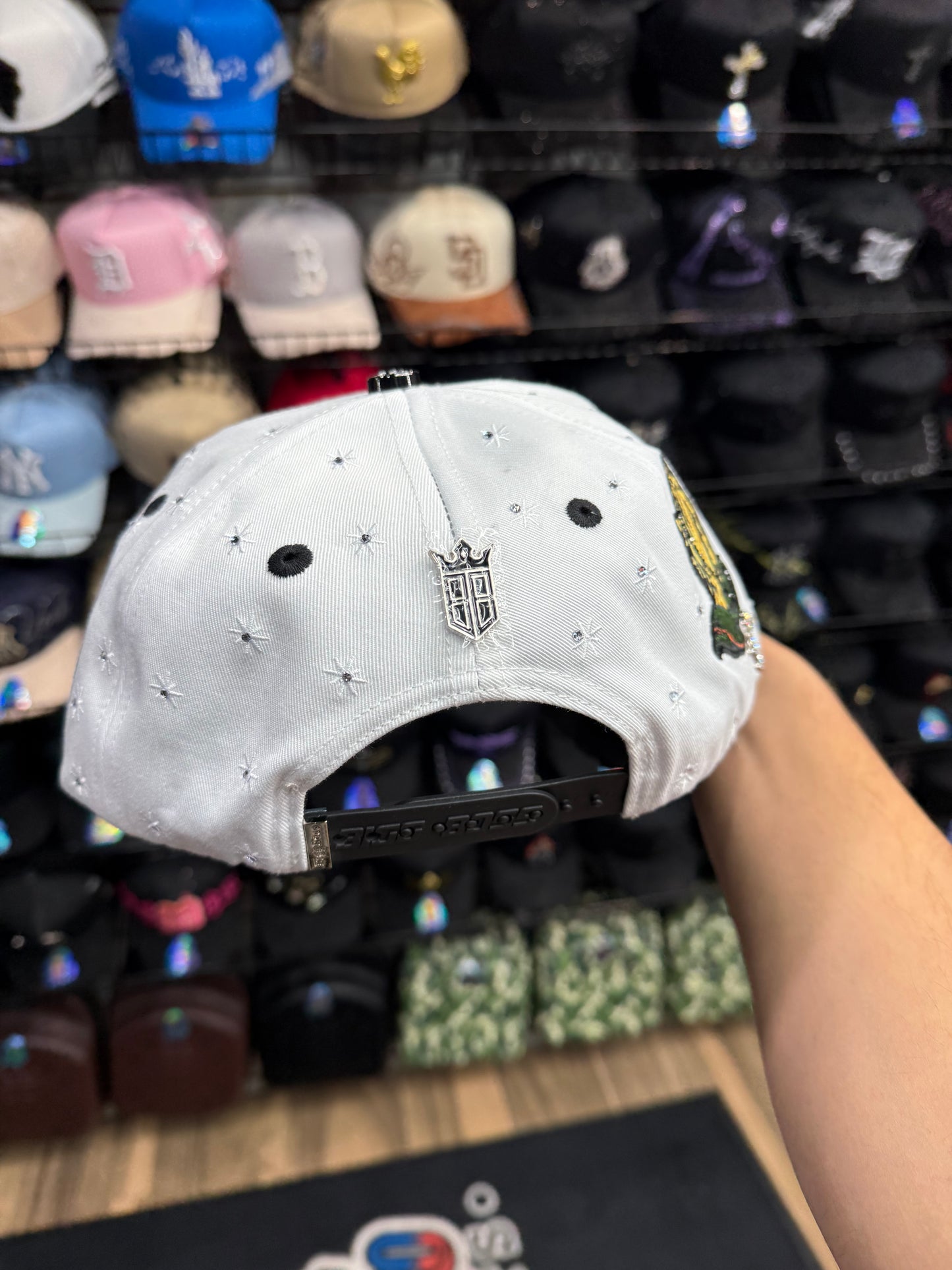 San Judas Blanca-verde cap