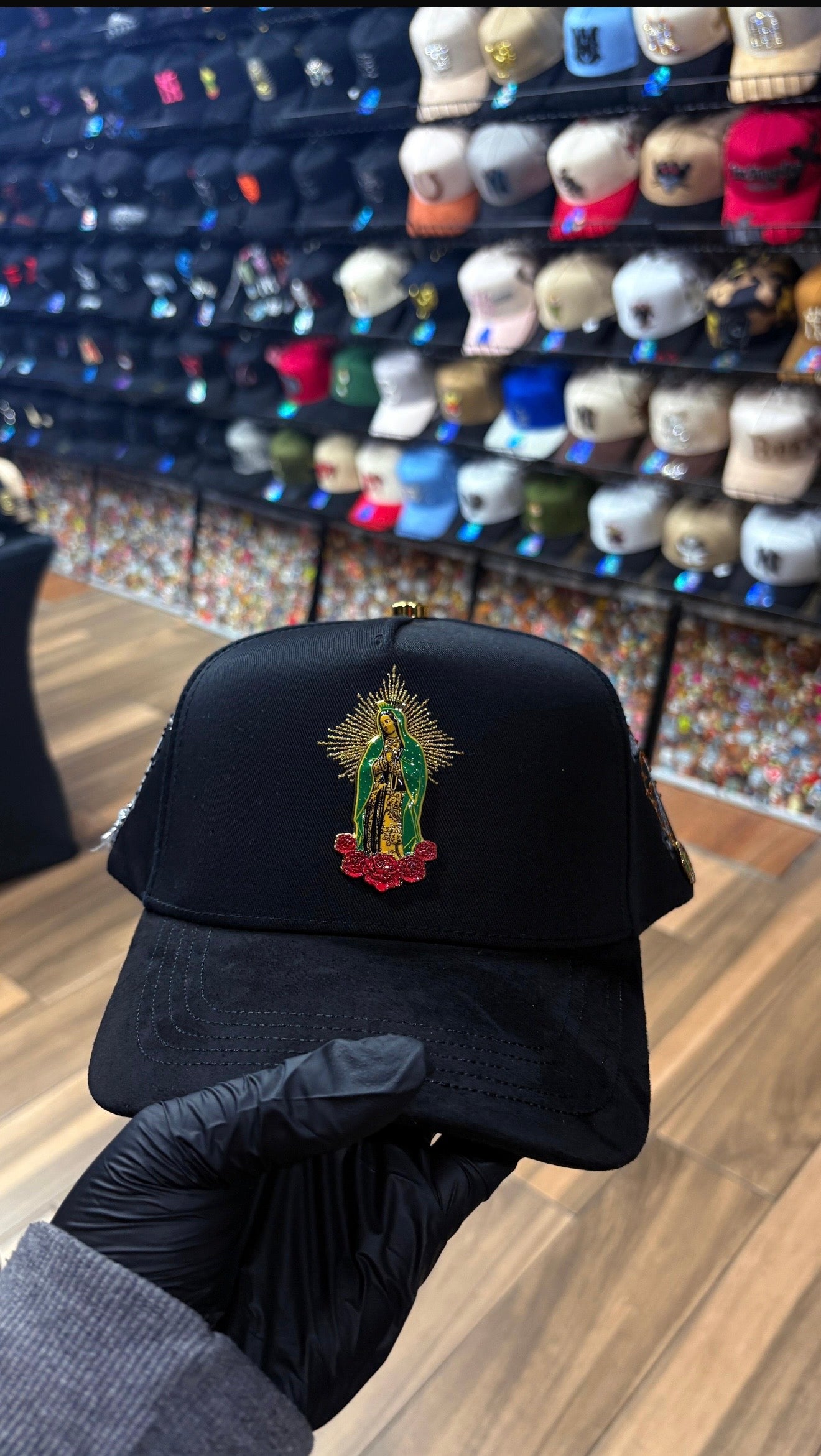 Virgen Black Cap