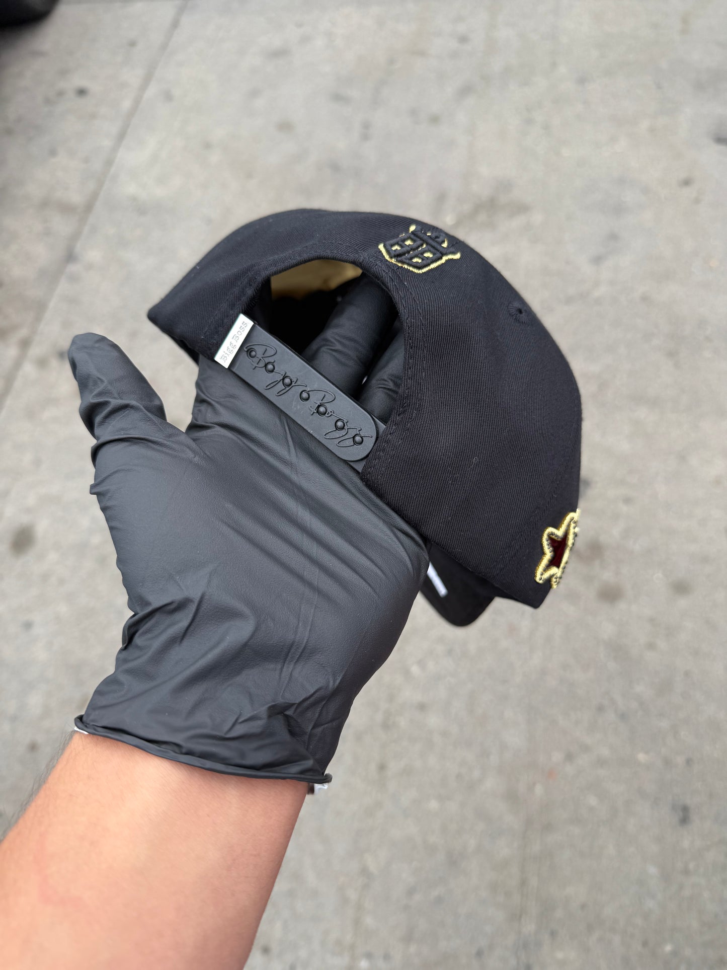 AMR Gold Cap