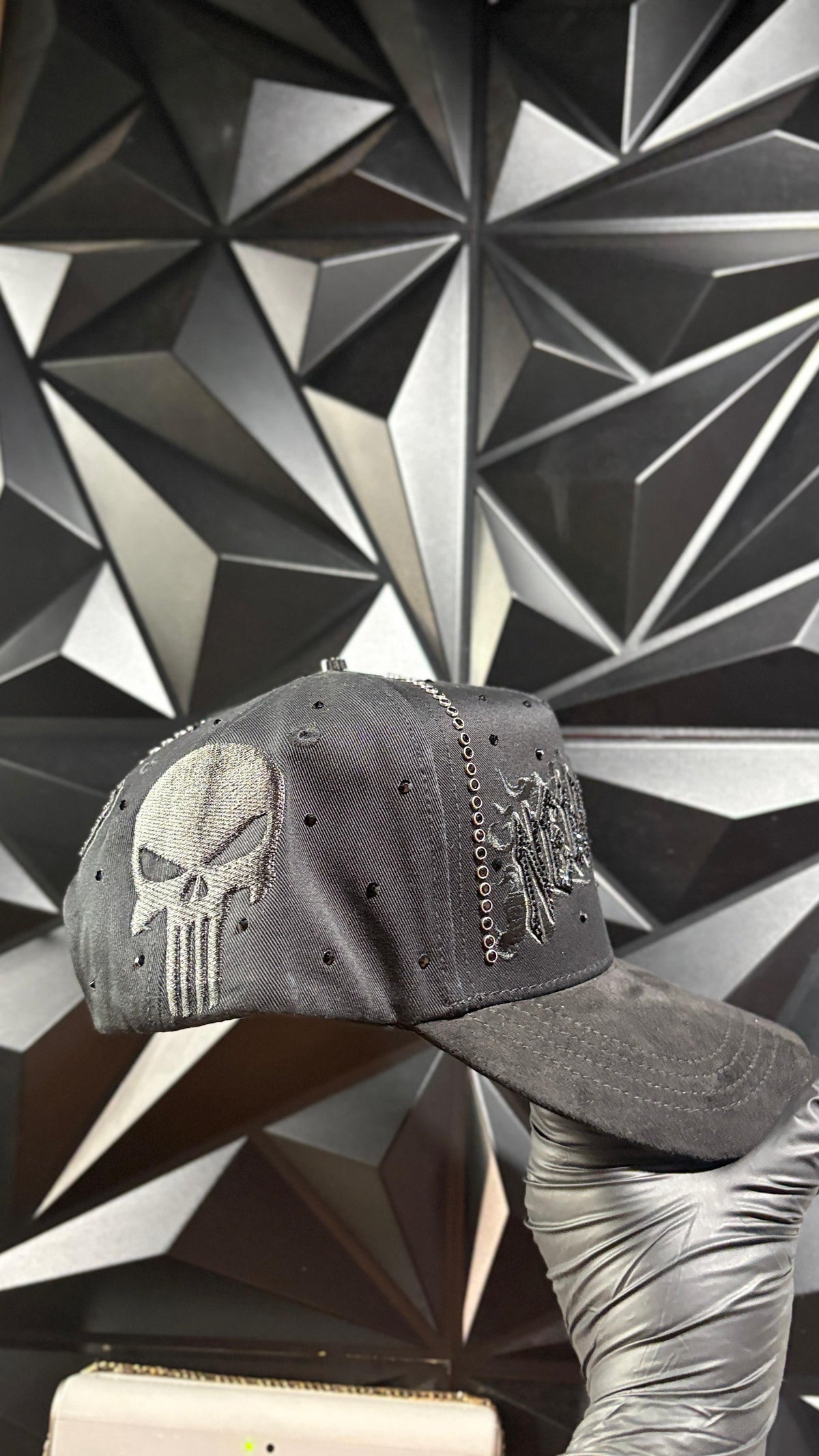 NY total black cap 🧢