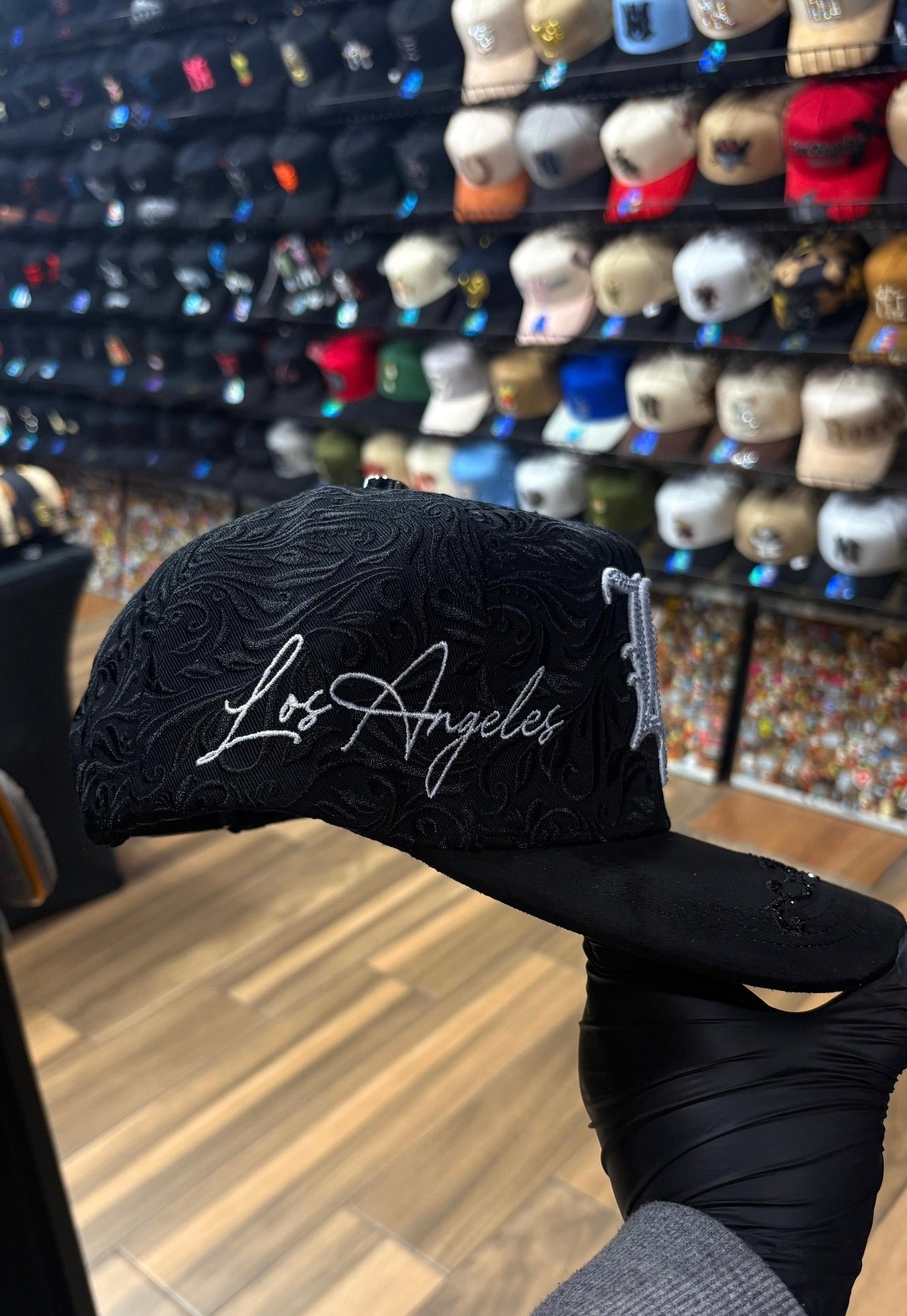 LA Black White Cap