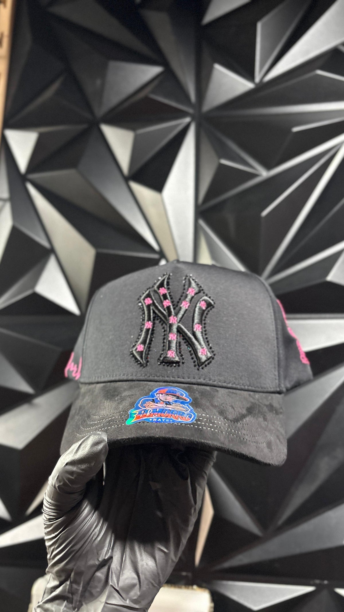 NY negro-rosado cap o