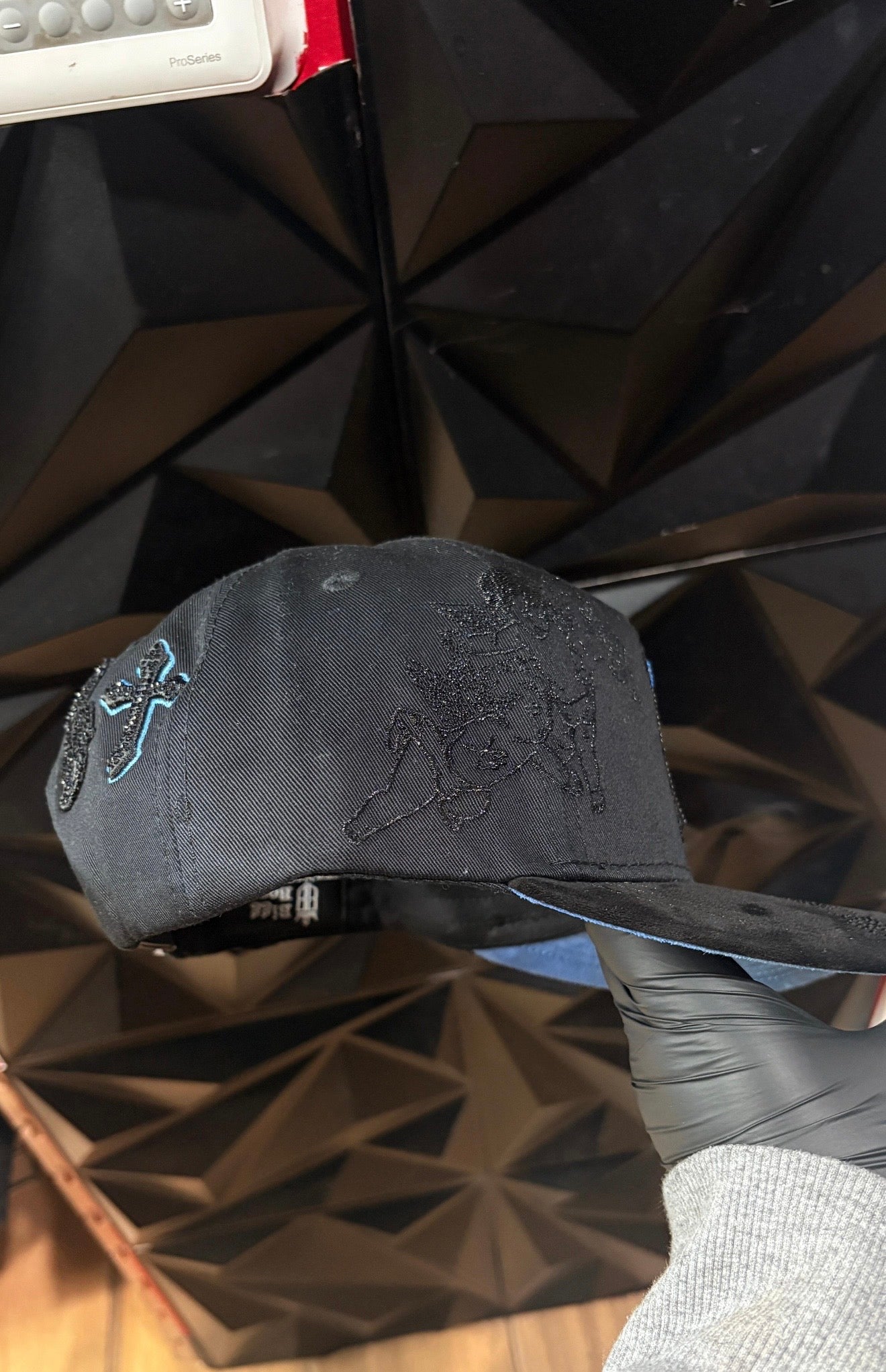 Angles Cap