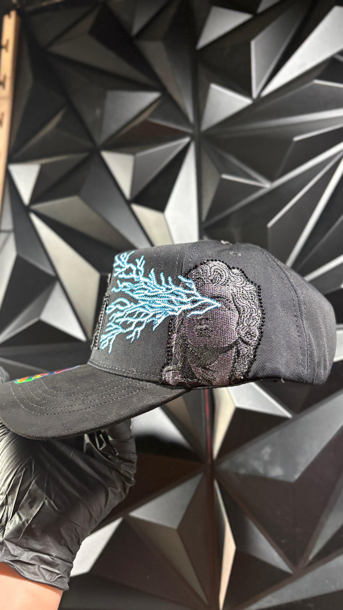 LA rain 🌧️ cap 🧢