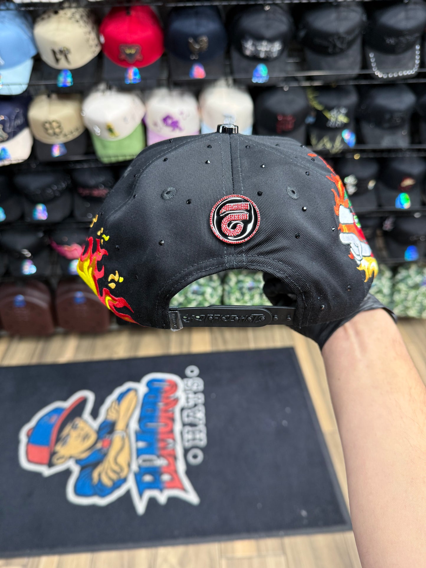 Tomateros Black-red Cap