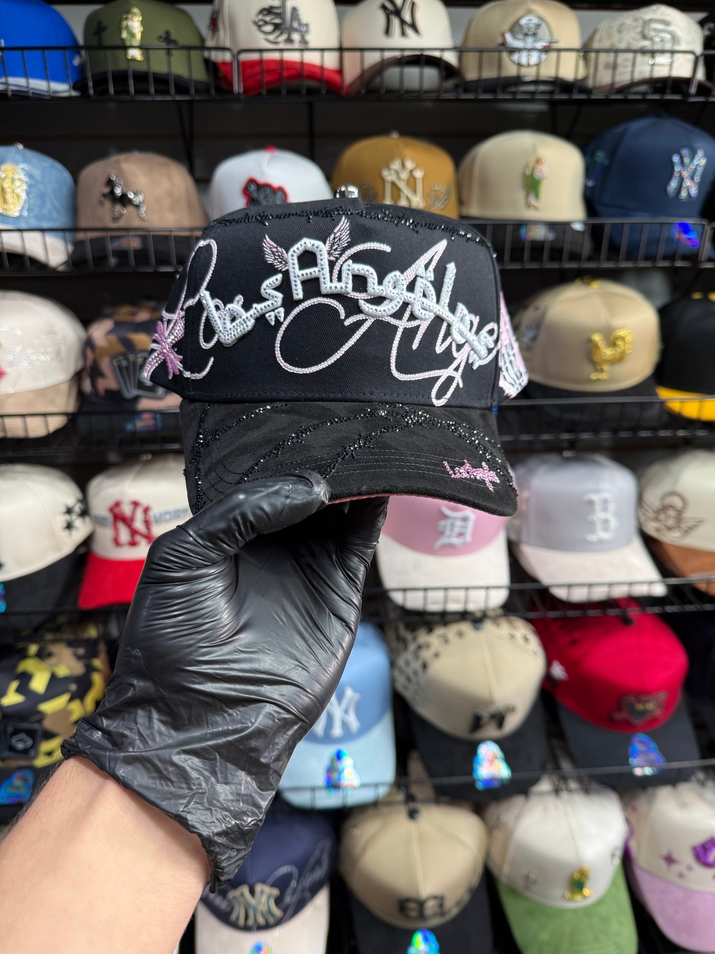 LA black-pink cap