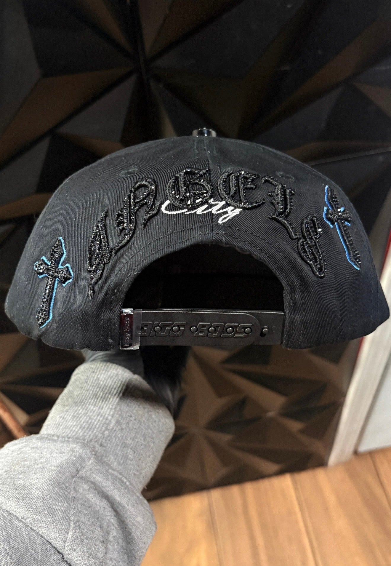 Angles Cap