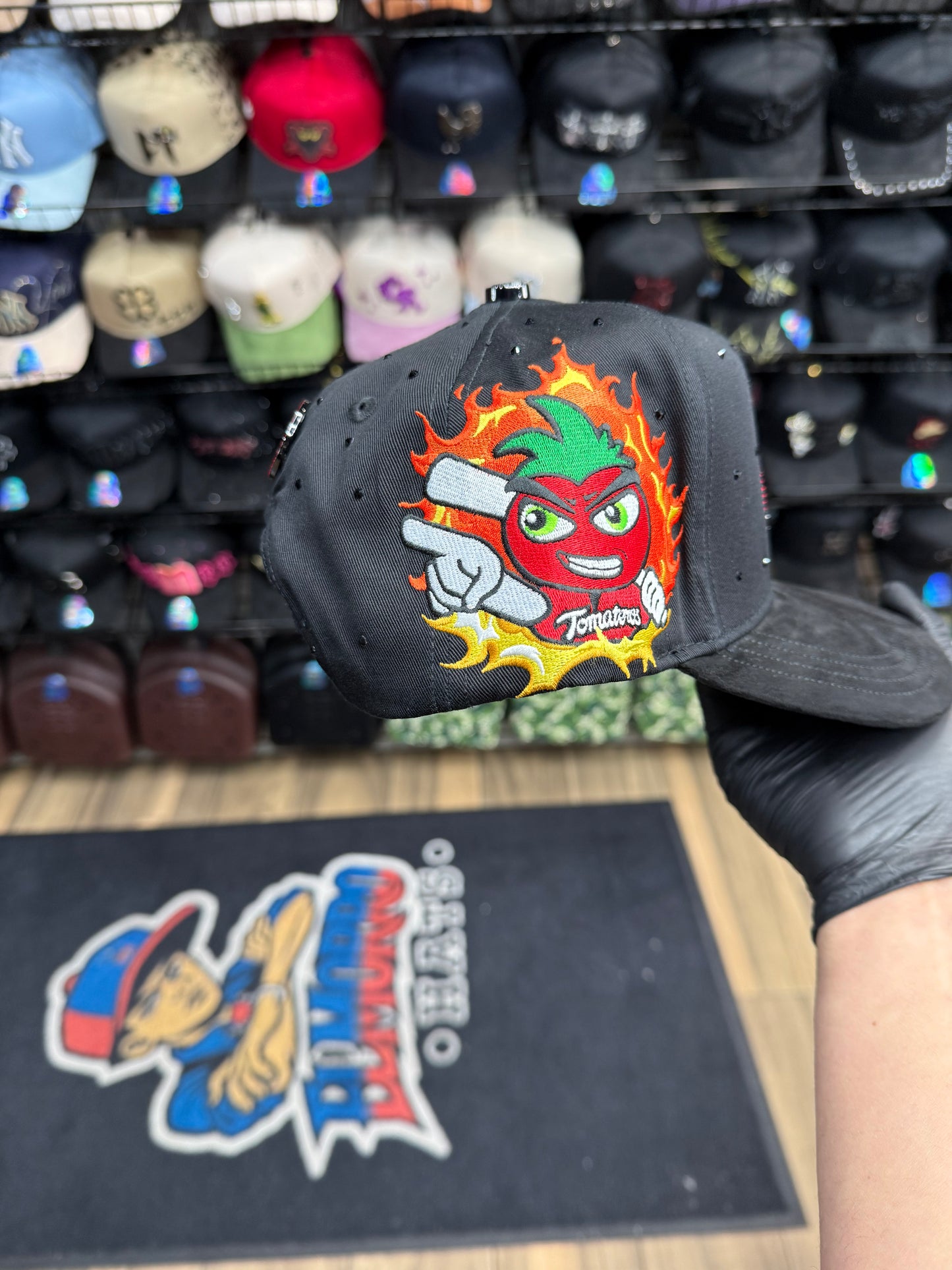 Tomateros Black-red Cap