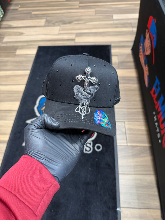Cruz Black Cap