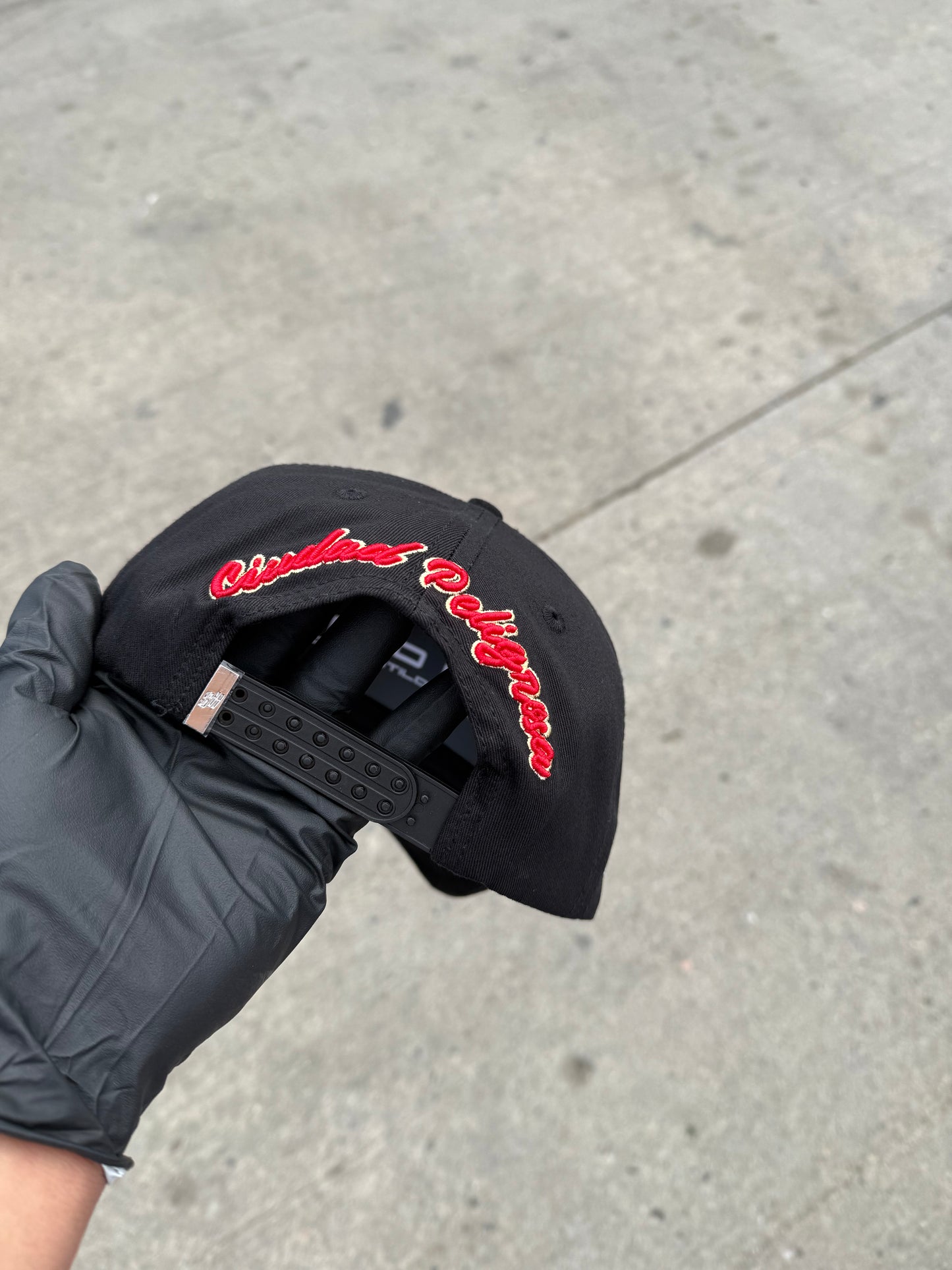 602 Black Cap