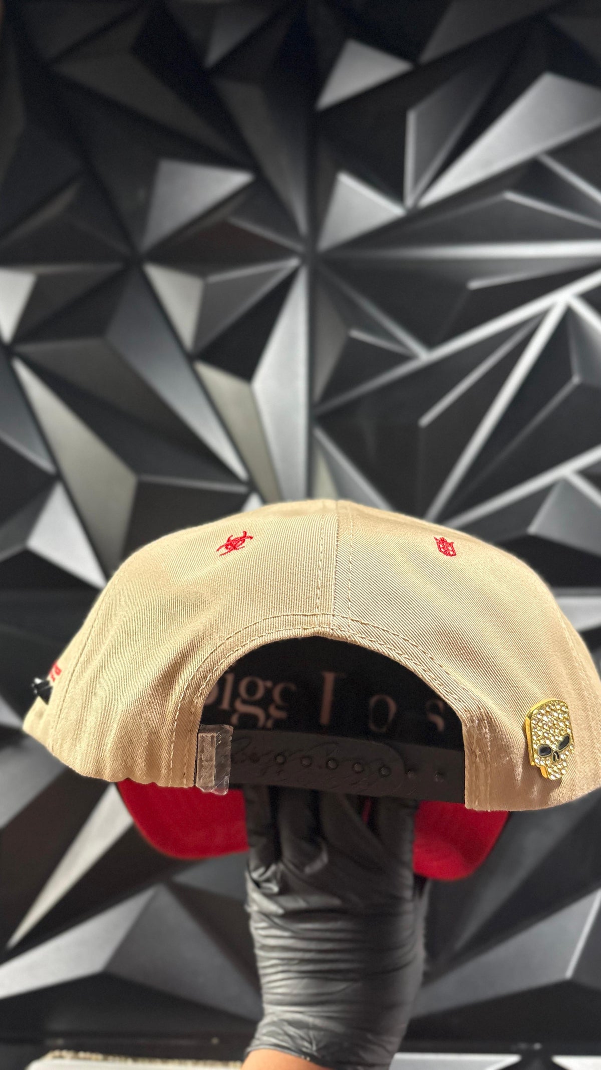 Antrax beige cap