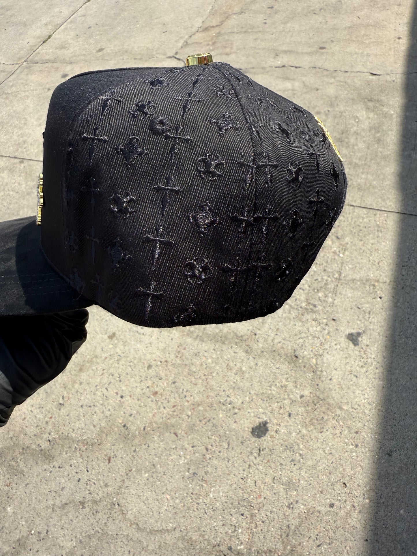 LA Cruces doradas